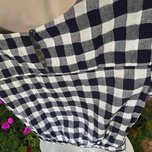 Maddie Navy Blue and White Gingam Front Tie Pull-over Blouse Size Large Summer  - Picture 6 of 11